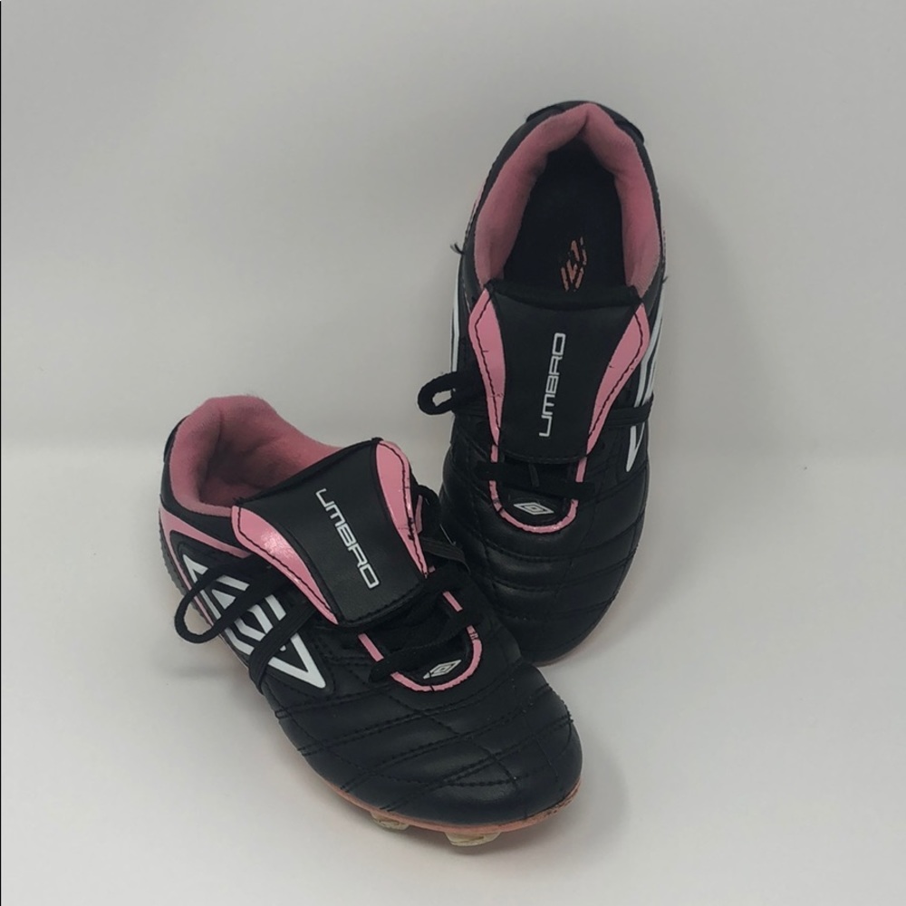 Umbro Cleats for Girls